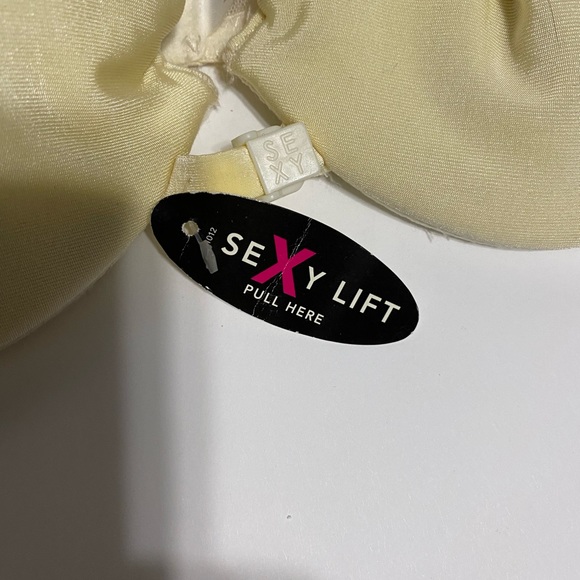 Vintage lily of France bra 34B Tighten up sexy front closure. - Picture 9 of 10